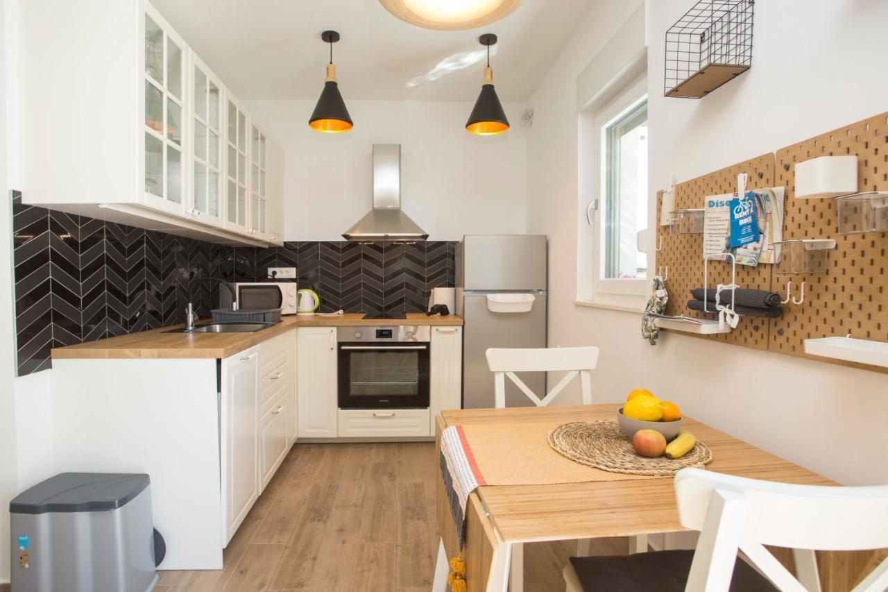 Studio And Hot Tub Сплит Экстерьер фото