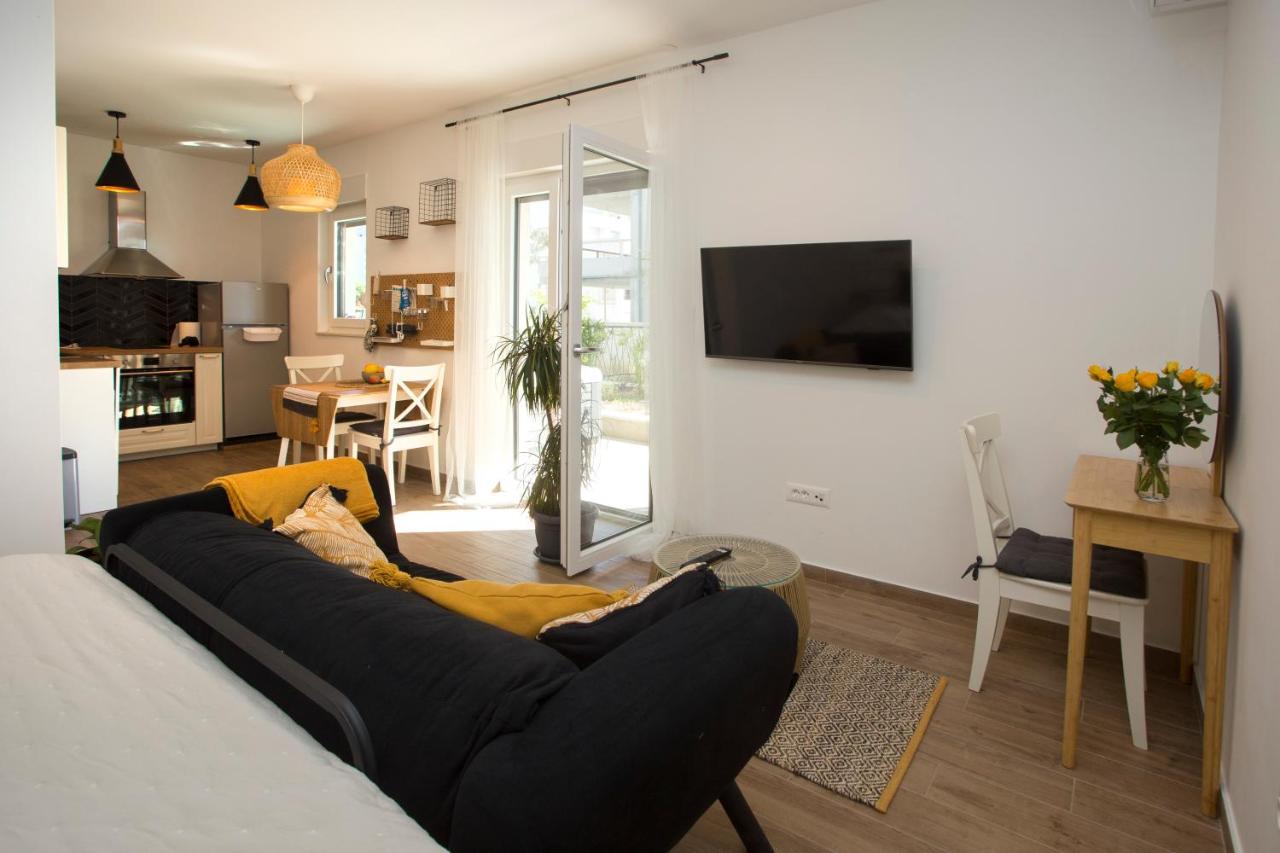 Studio And Hot Tub Сплит Экстерьер фото